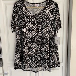 Lularoe Perfect T- Large
